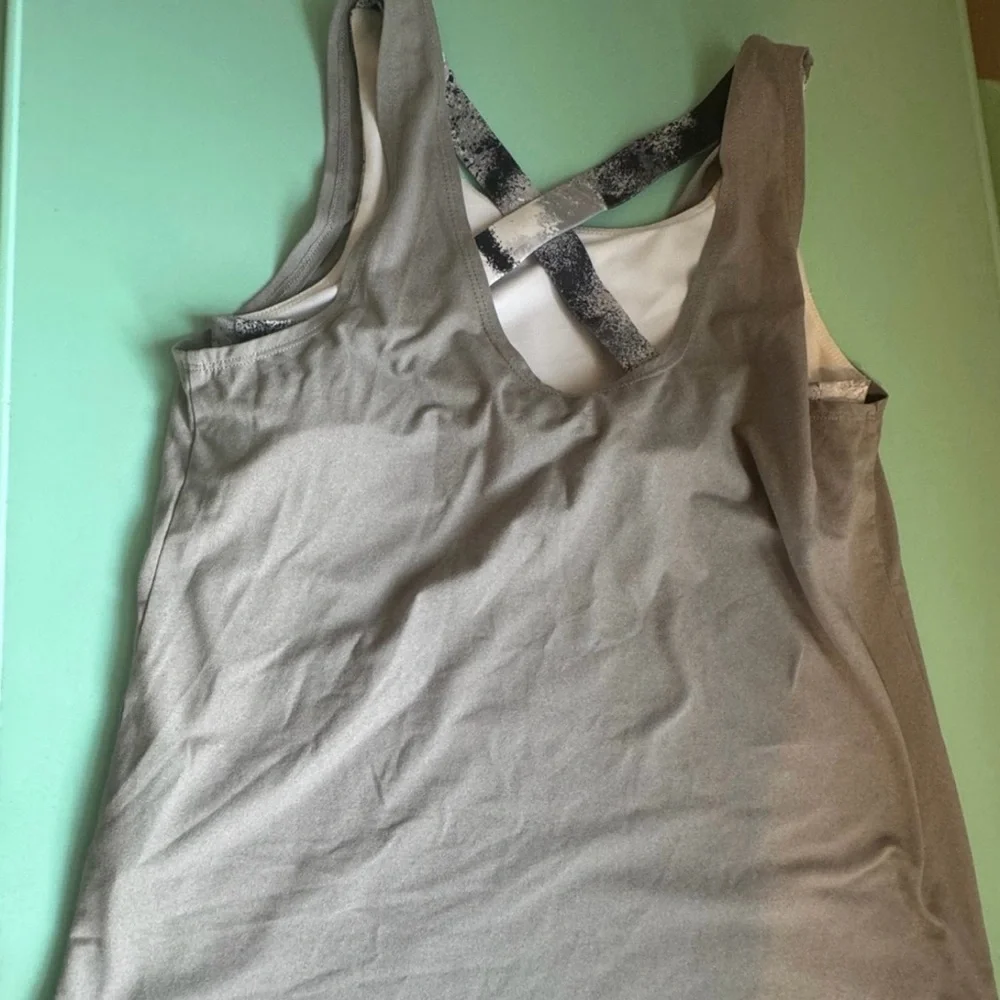 Reebok Gray and White Athletic Tank Top. Built in Bra‎